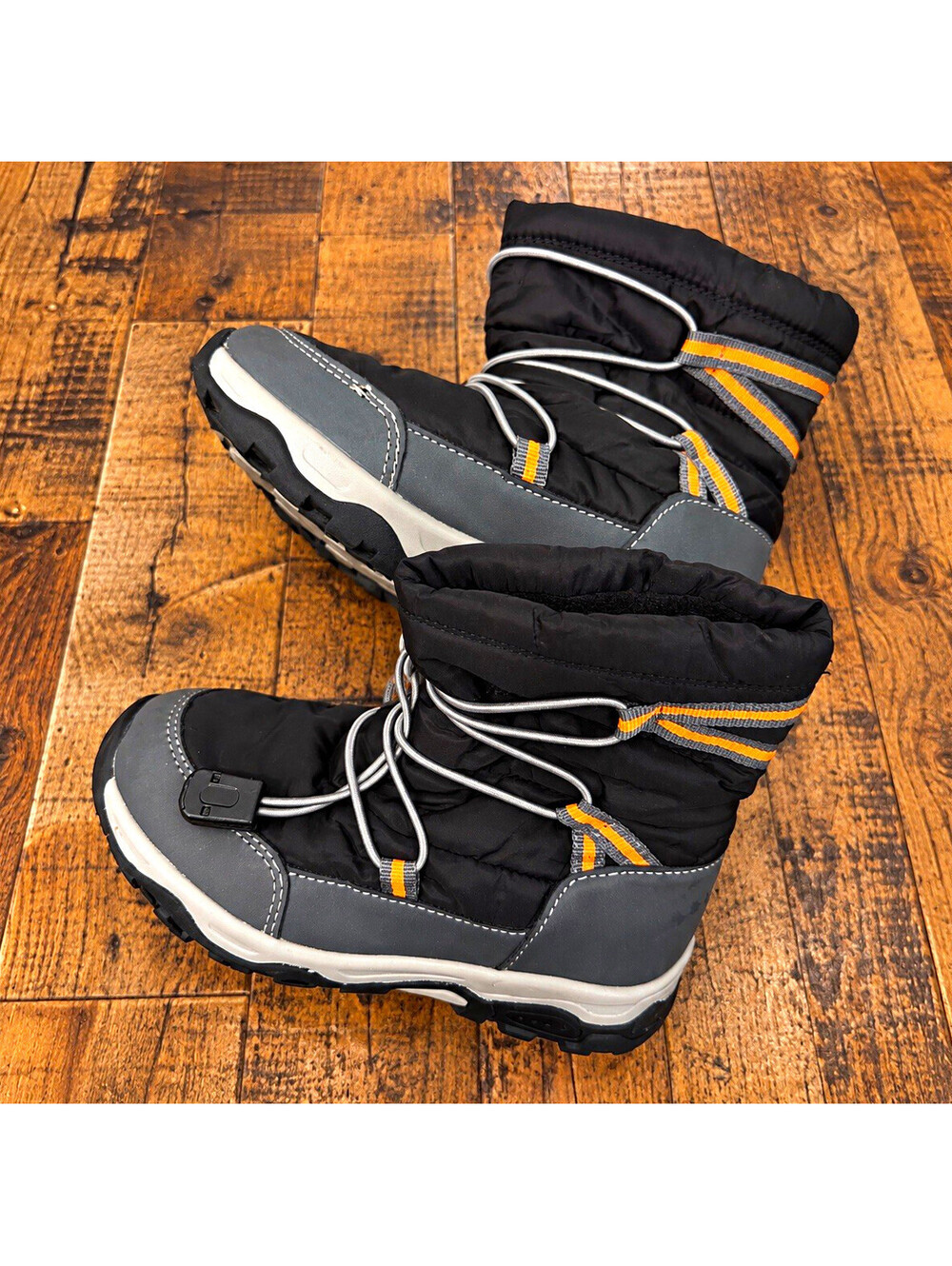 Boys Snow Boots US 10 Black/Gray/Orange Lace-Up Mid-Calf Round Toe